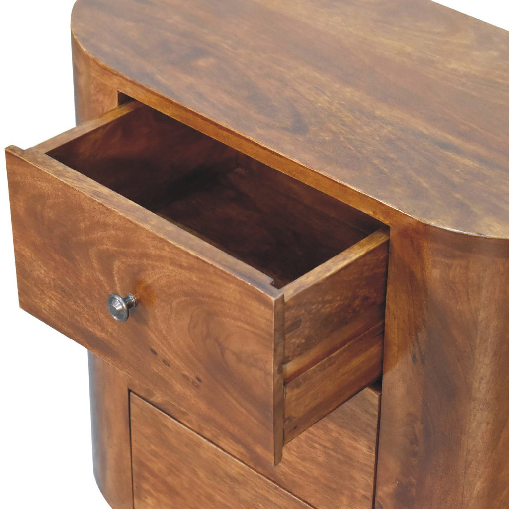 Sienna chestnut chest rear view