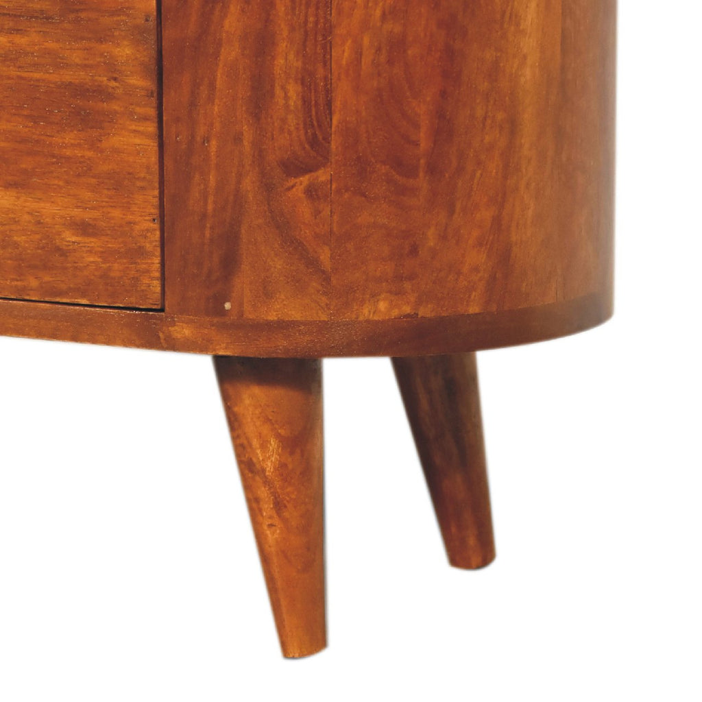 Sienna chestnut chest dimensions scale reference