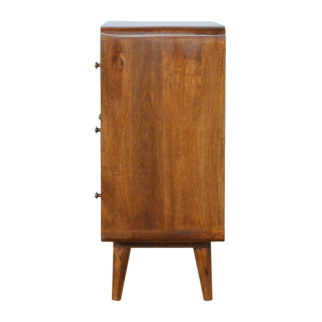 Nova chestnut chest rear view