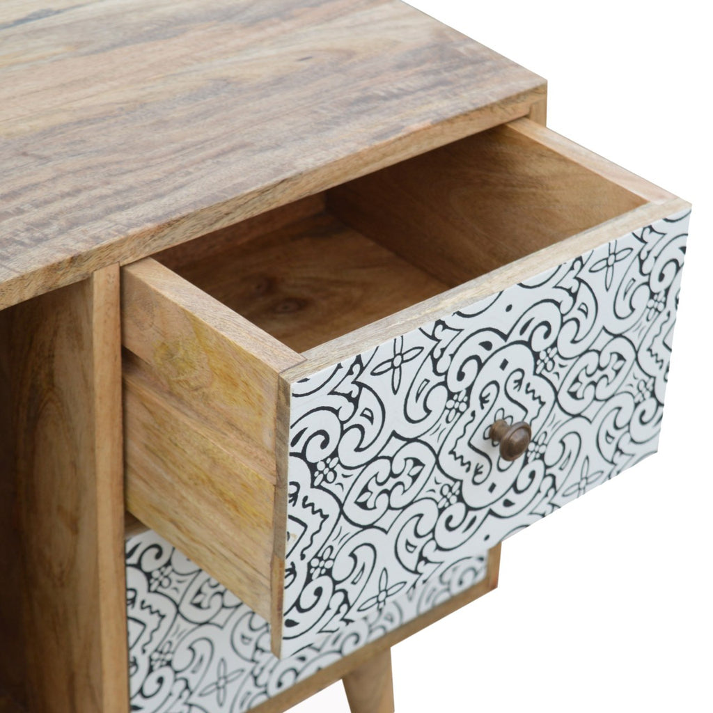 Fellaini porcelain cabinet rear view